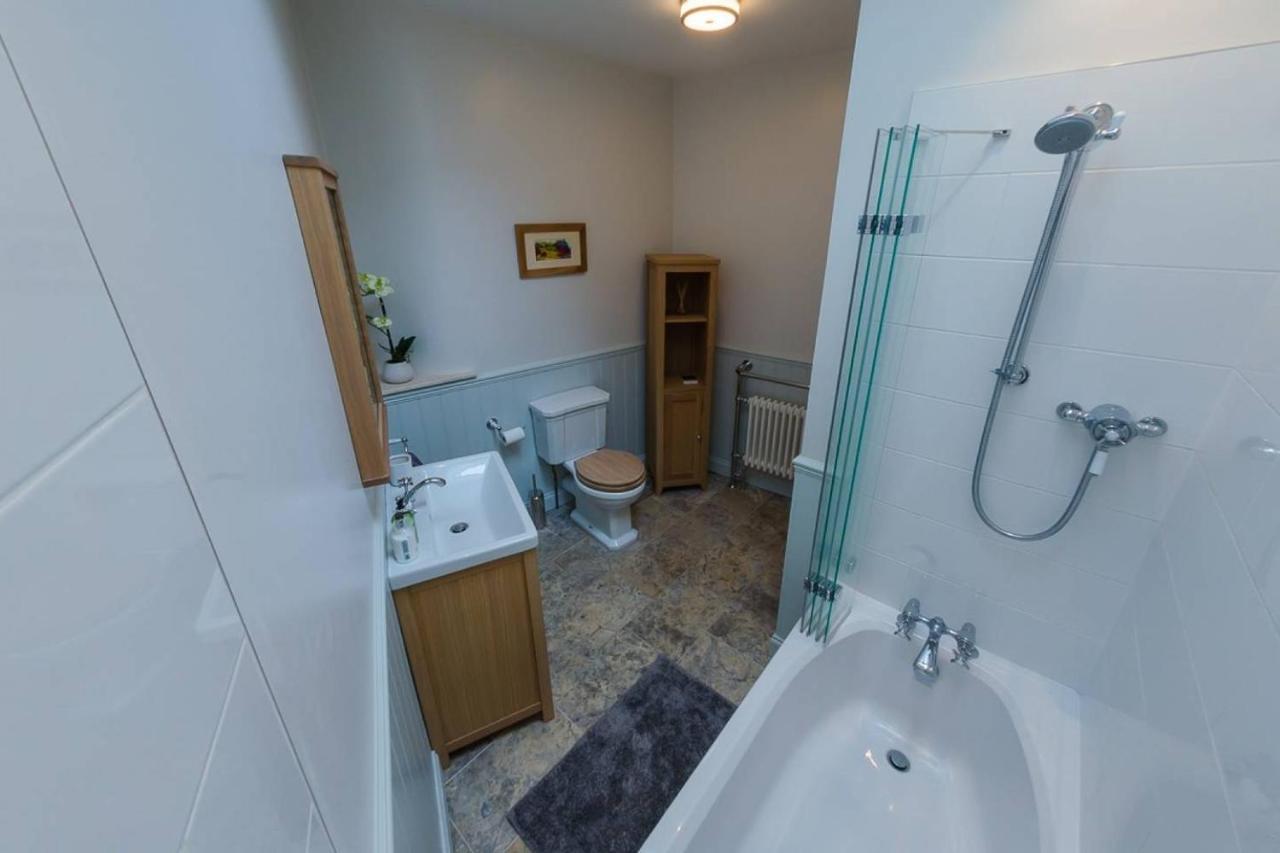 Joivy Stylish Apt In Trendy New Town Location Edinburgh Bagian luar foto